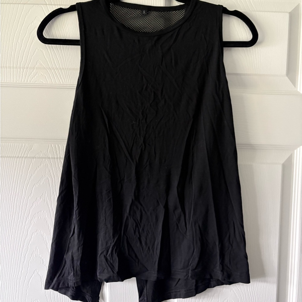 Black Sleeveless Women's Top